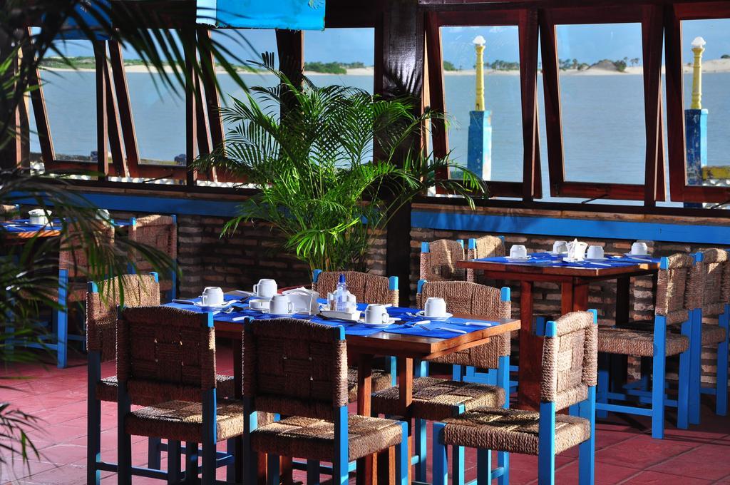 Ilha Praia Hotel Camocim Eksteriør billede